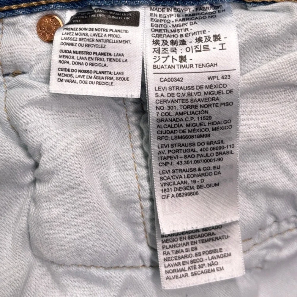 Levi's 501‎ Original Fit Jeans Men 38x30 Light Wash Blue Button Fly Straight Leg